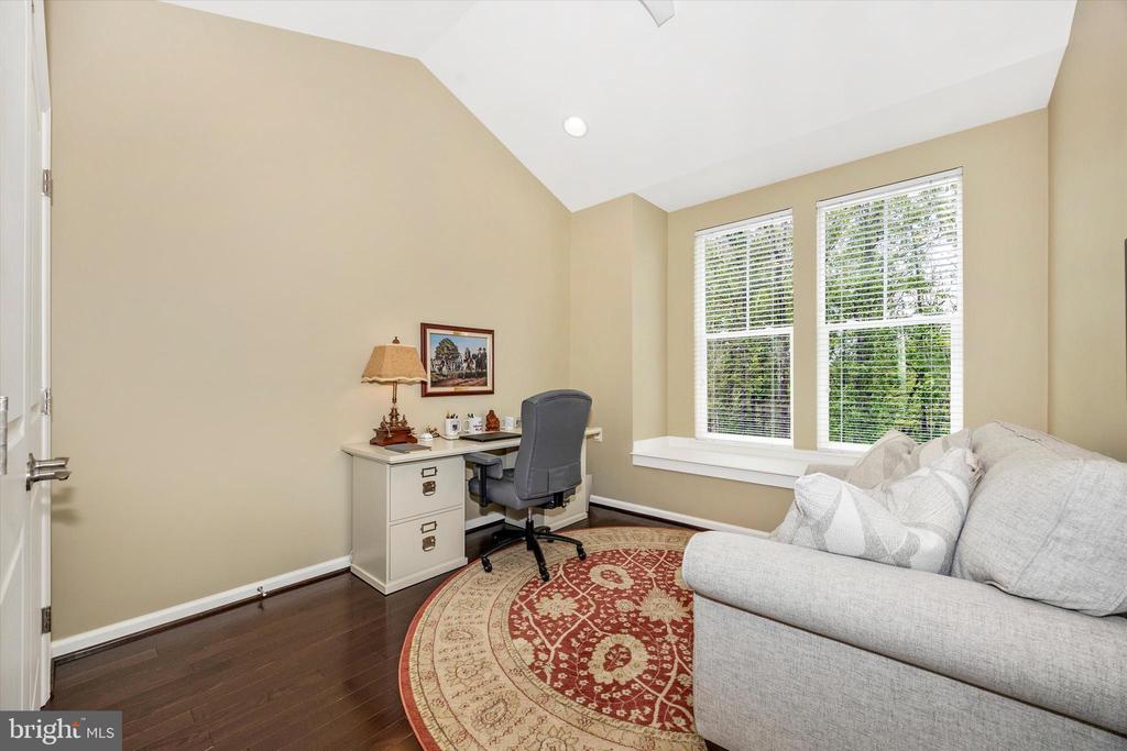 6943 COUNTRY CLUB TERRACE