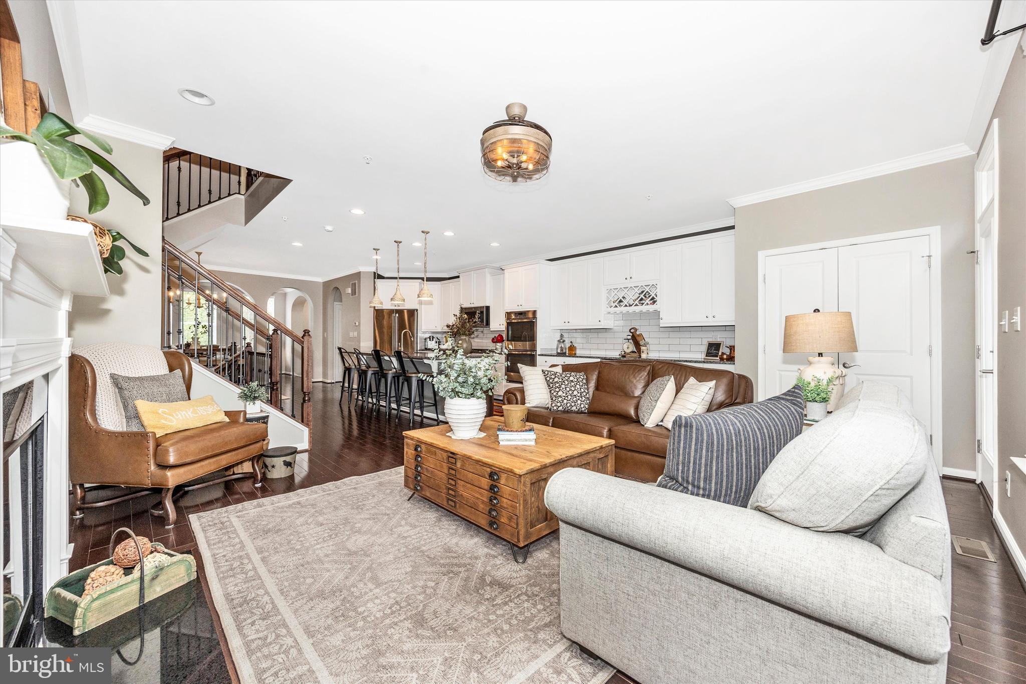 6943 COUNTRY CLUB TERRACE