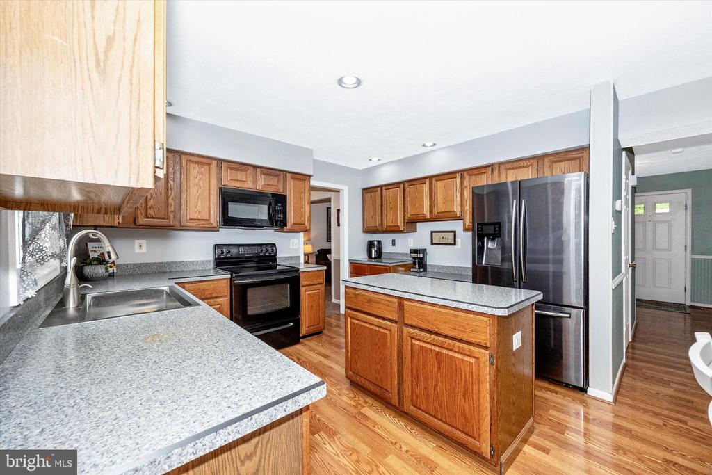 10717 GRANGERFORD COURT