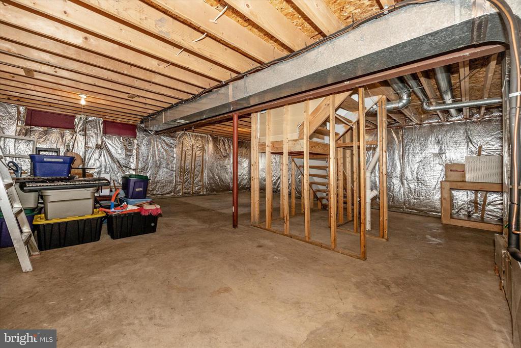 10717 GRANGERFORD COURT