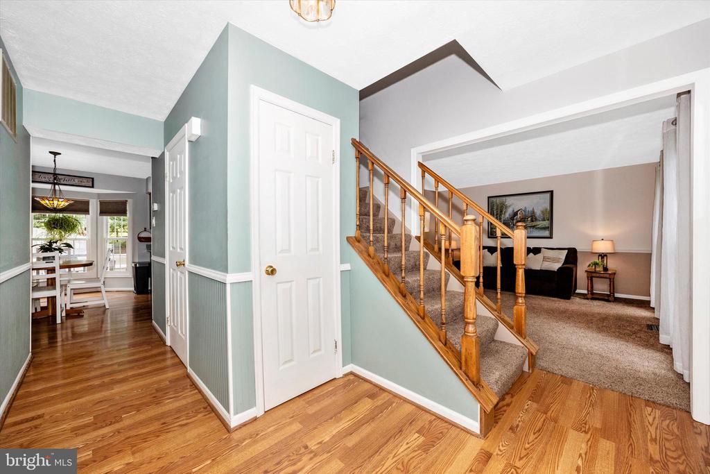10717 GRANGERFORD COURT