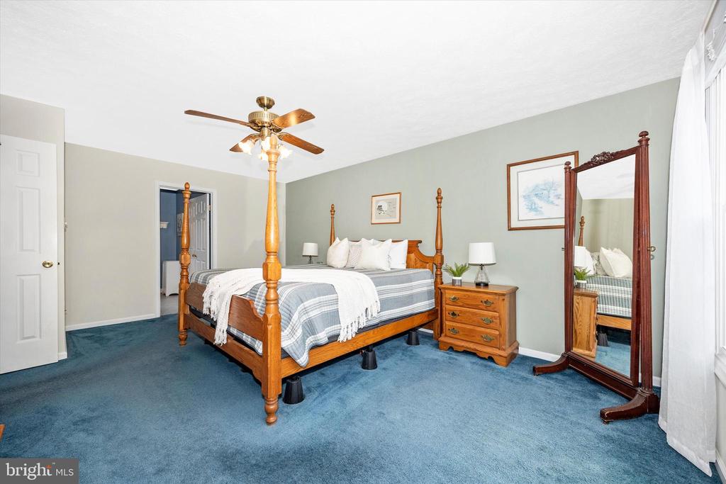 10717 GRANGERFORD COURT
