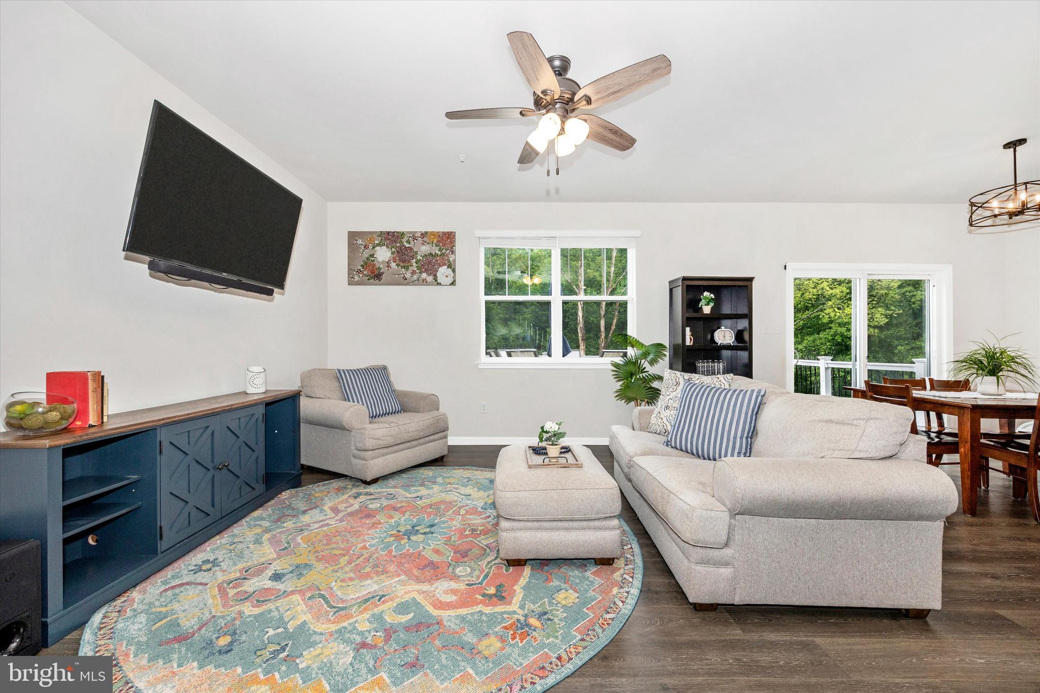 5613 ZOE LANE