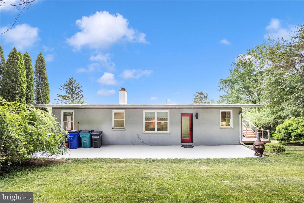 4718 OLD NATIONAL A