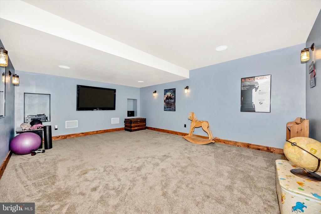 7307 BLACK ROAD
