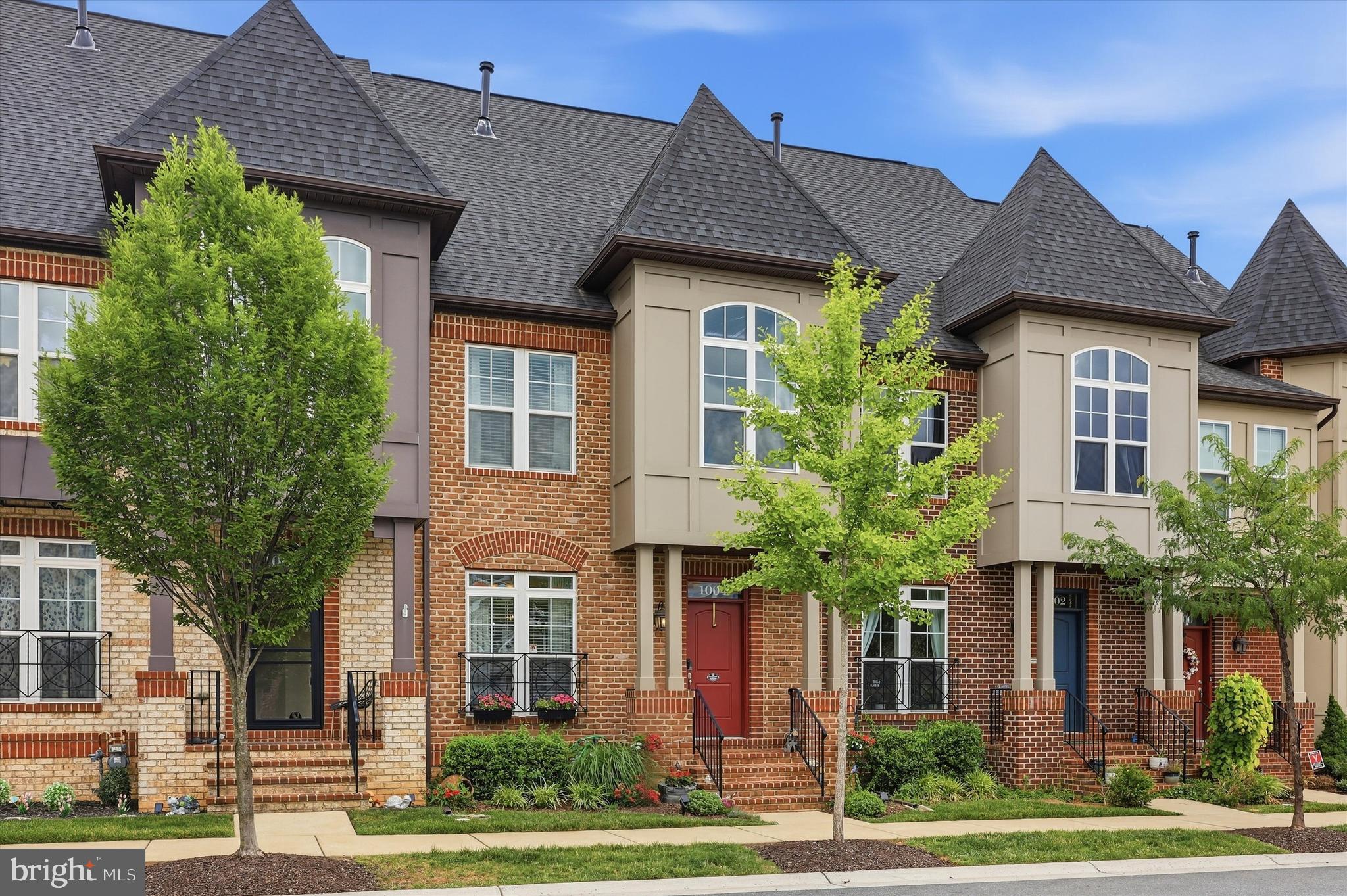 1004 LINDLEY ROAD