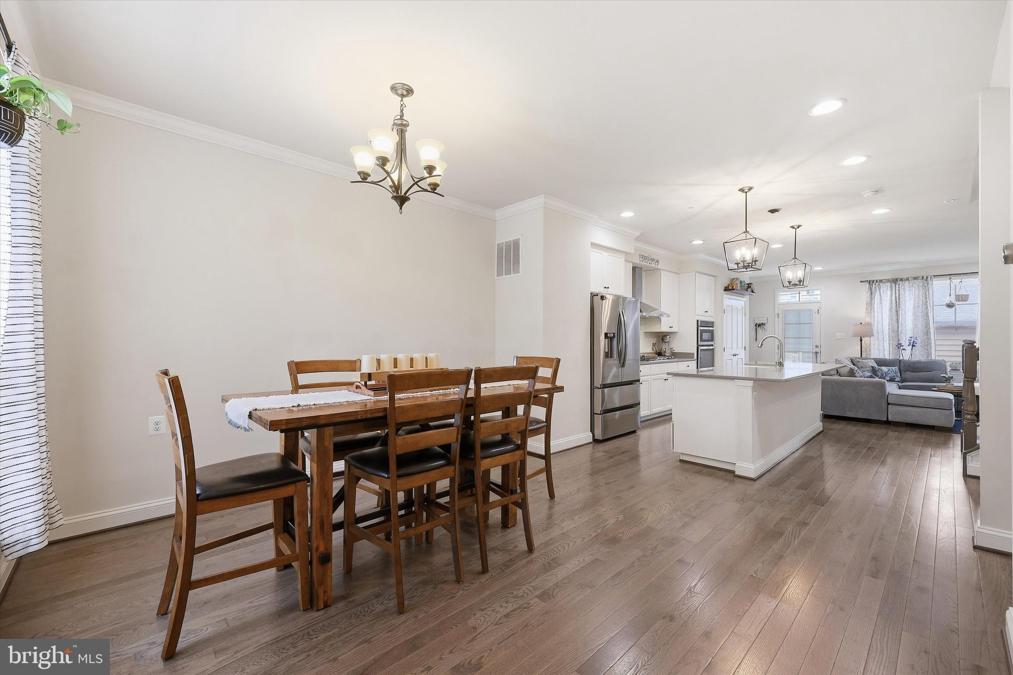 1004 LINDLEY ROAD