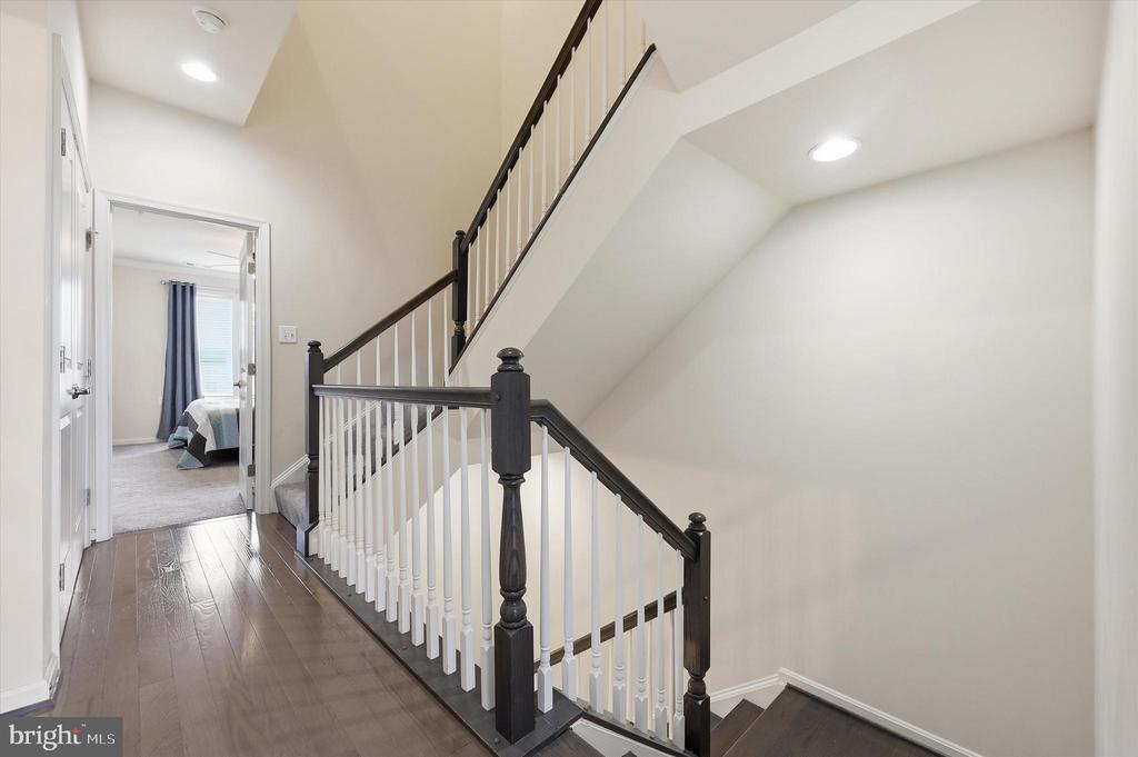 1004 LINDLEY ROAD
