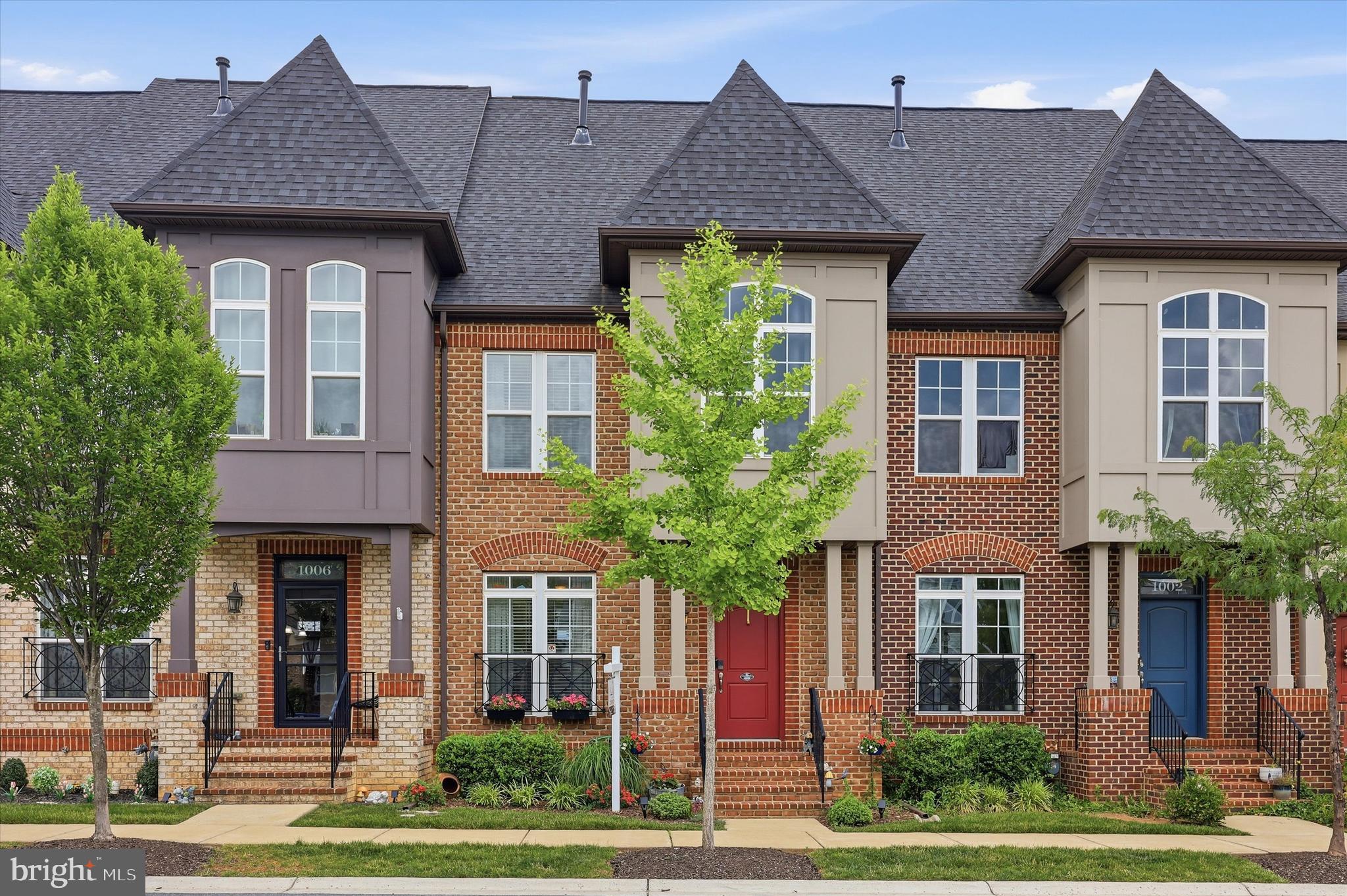 1004 LINDLEY ROAD