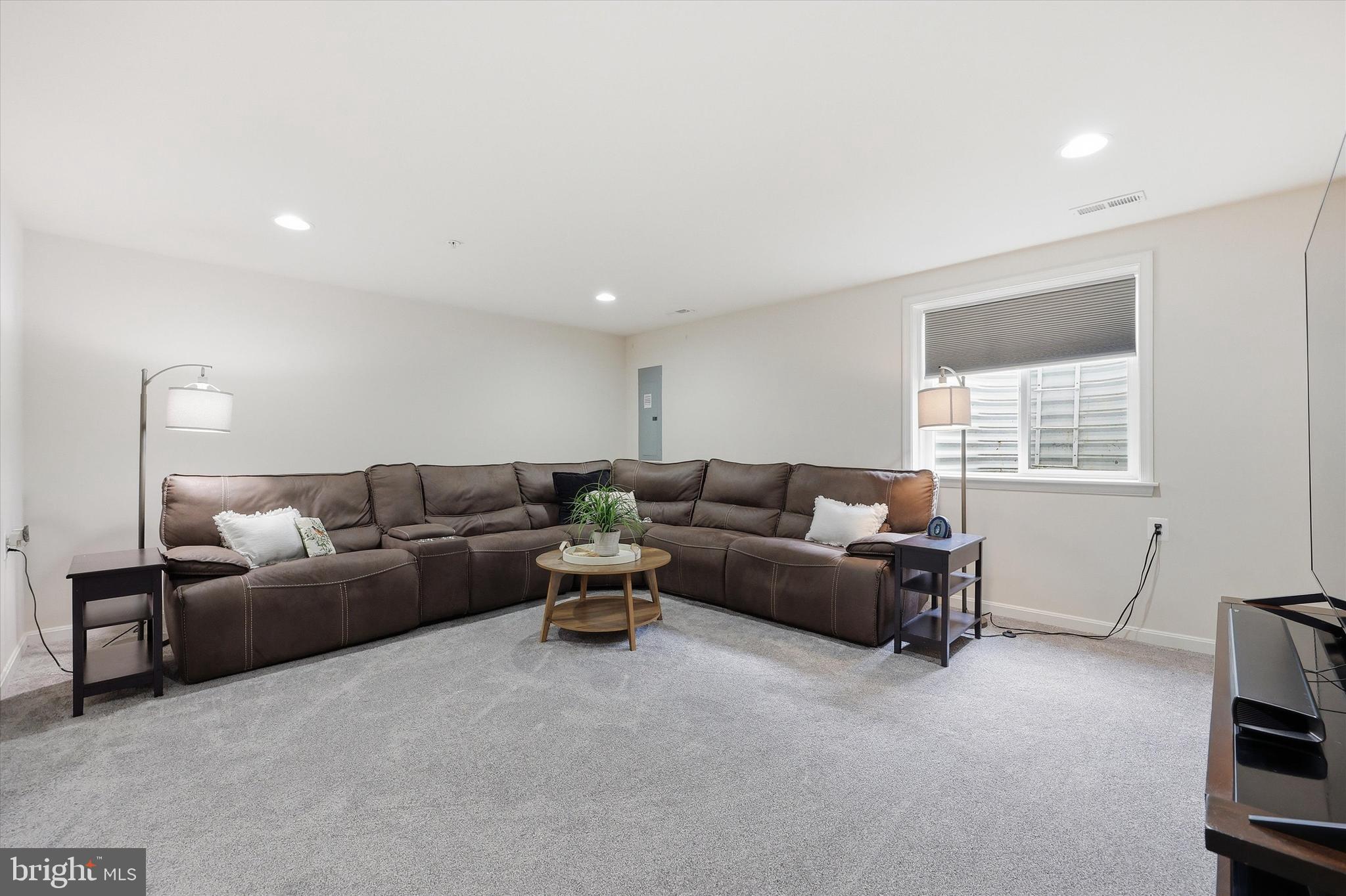 1004 LINDLEY ROAD