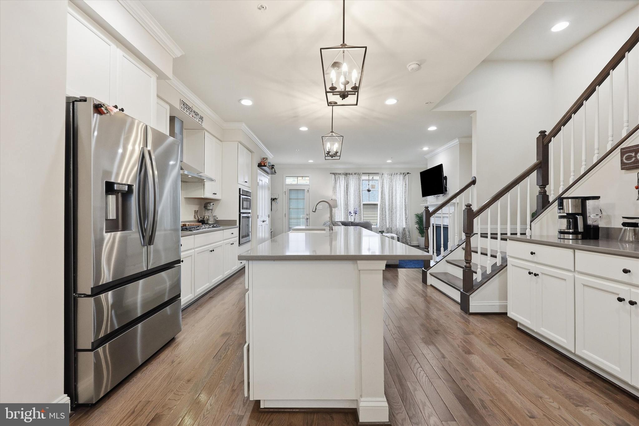 1004 LINDLEY ROAD