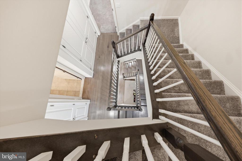 1004 LINDLEY ROAD