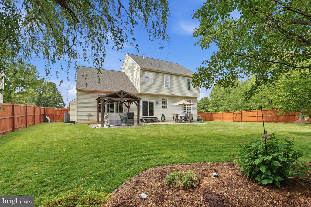 4861 MCLAUREN COURT