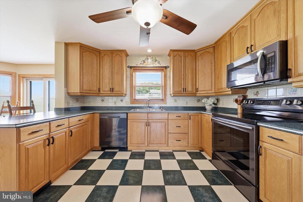 3606 PROMISE COURT