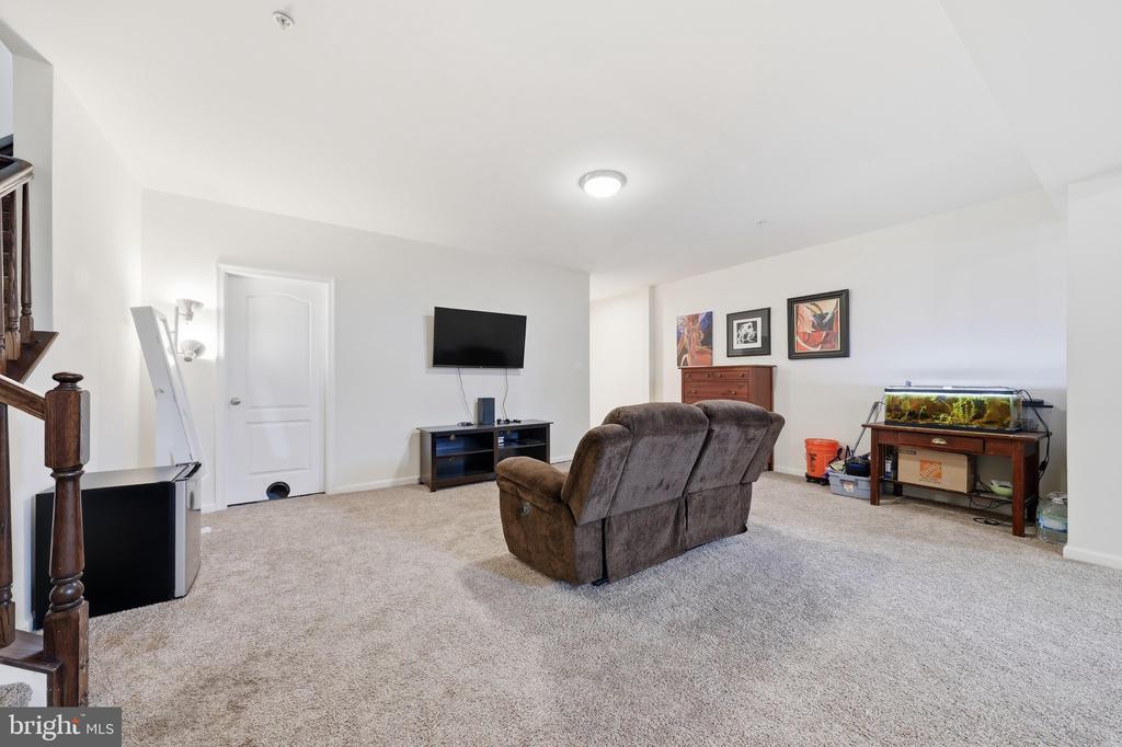 5481 Tallyn Ridge Dr, -8112, United States