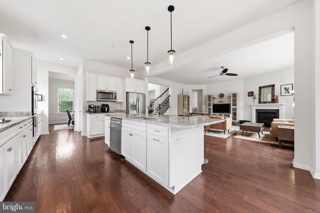 5481 Tallyn Ridge Dr, -8112, United States