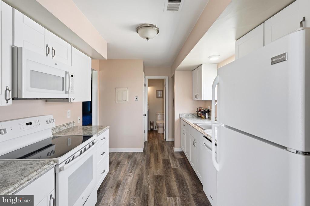 1403 KEY PARKWAY Unit: 301A