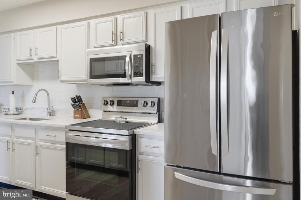 6505 SPRINGWATER COURT Unit: 7401