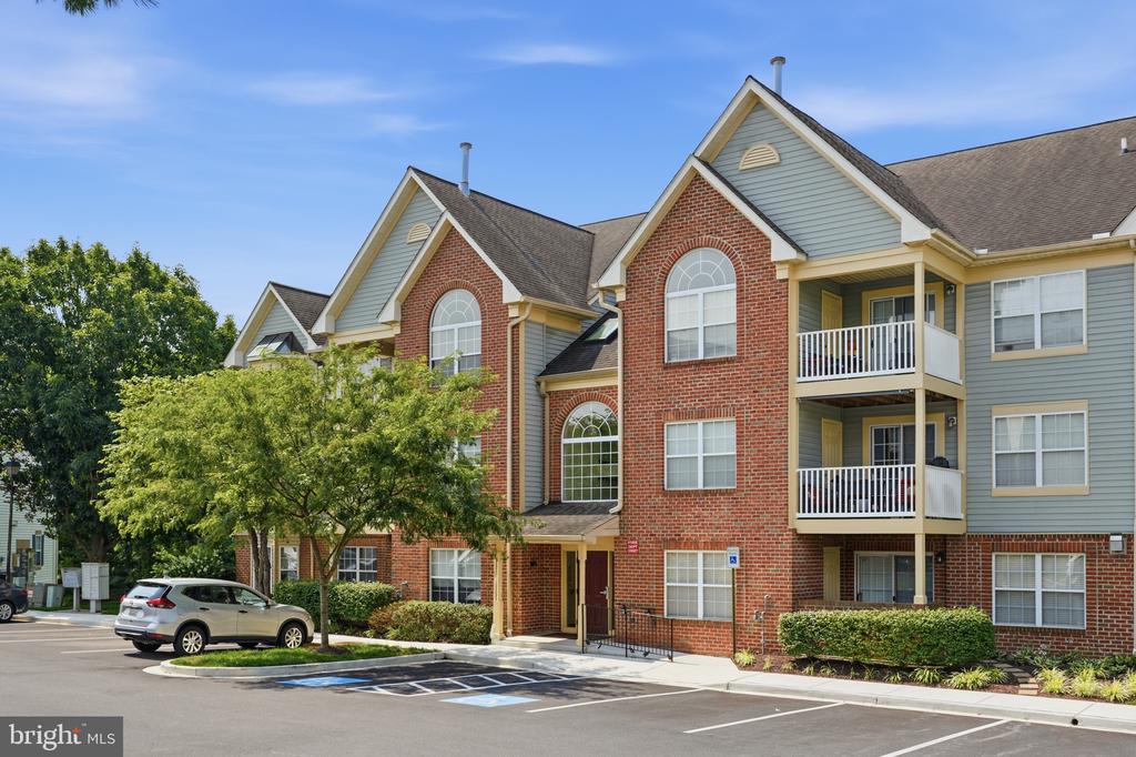 6505 SPRINGWATER COURT Unit: 7401