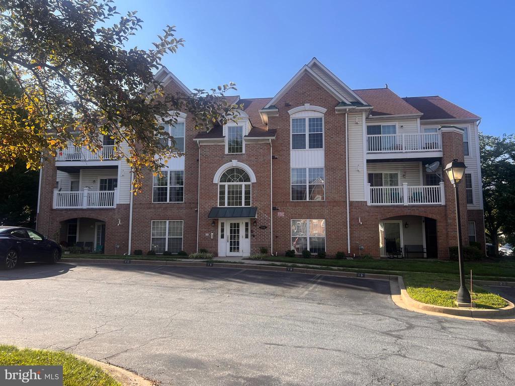 2501 DRIFTWOOD COURT Unit: 2D