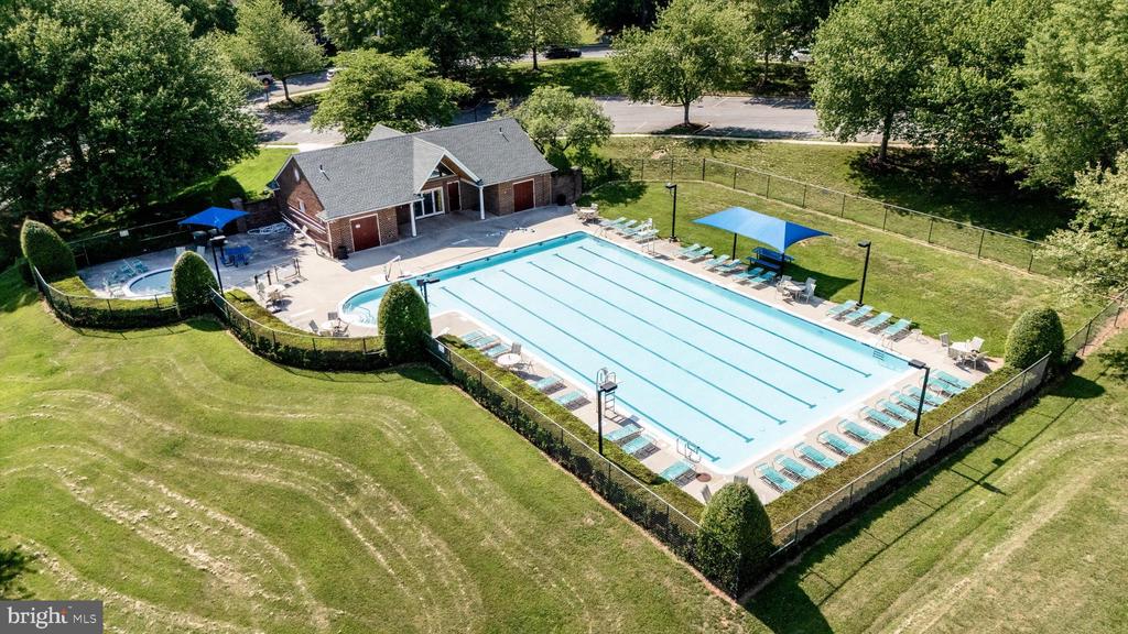 2501 DRIFTWOOD COURT Unit: 2D