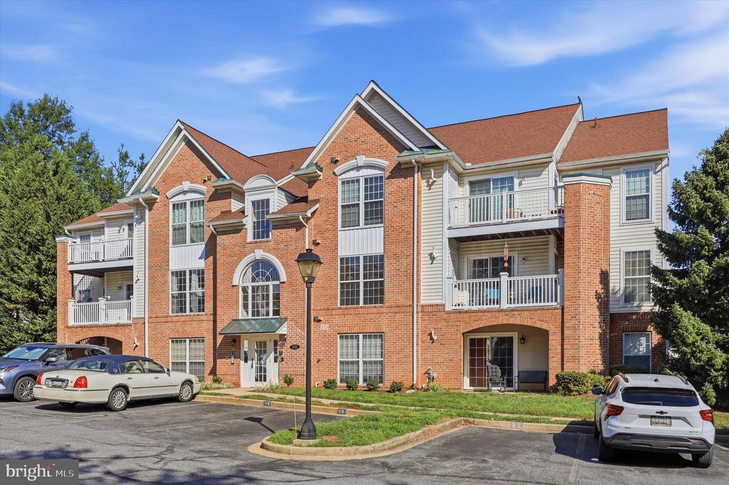 2501 DRIFTWOOD COURT Unit: 2D