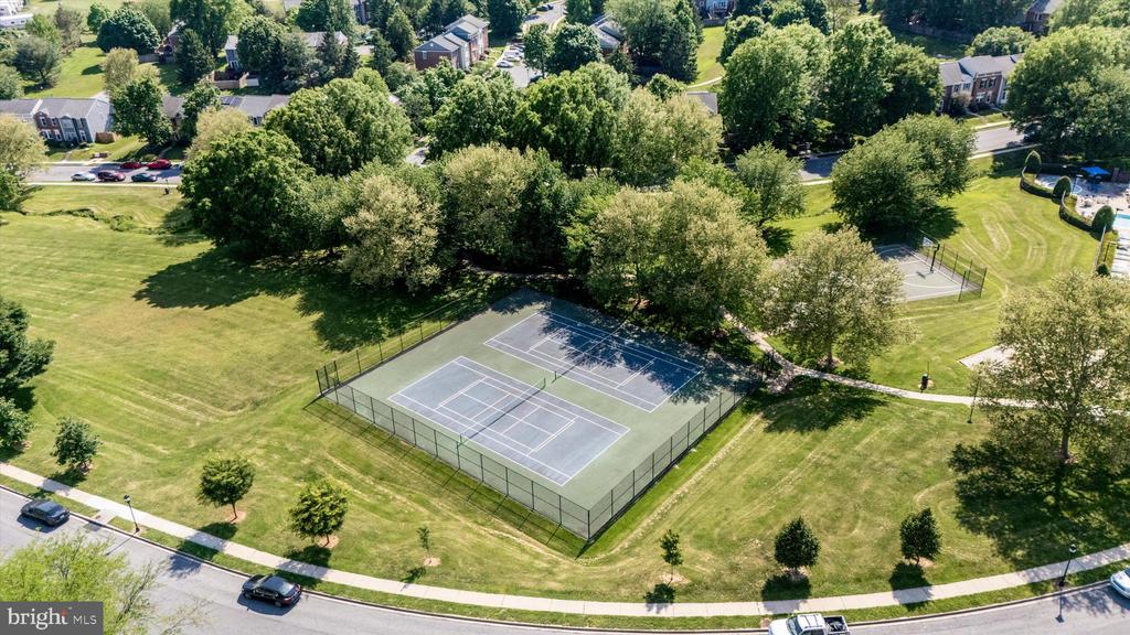 2501 DRIFTWOOD COURT Unit: 2D