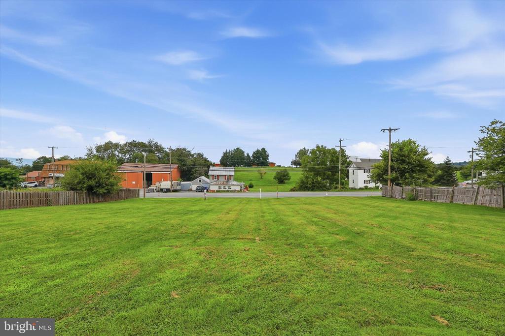 9914 KELLY ROAD