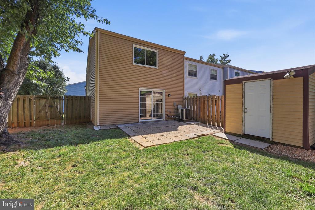 120 SAVANNAH COURT