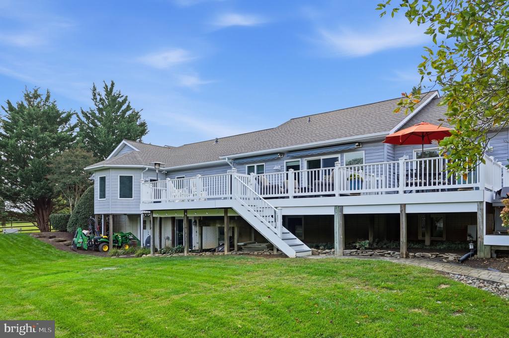 1016 BRADFORD LANE