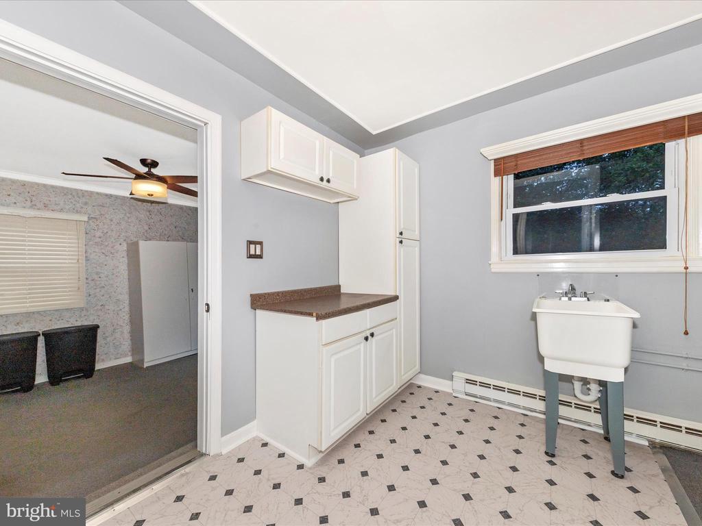 18924 Tributary Ln
