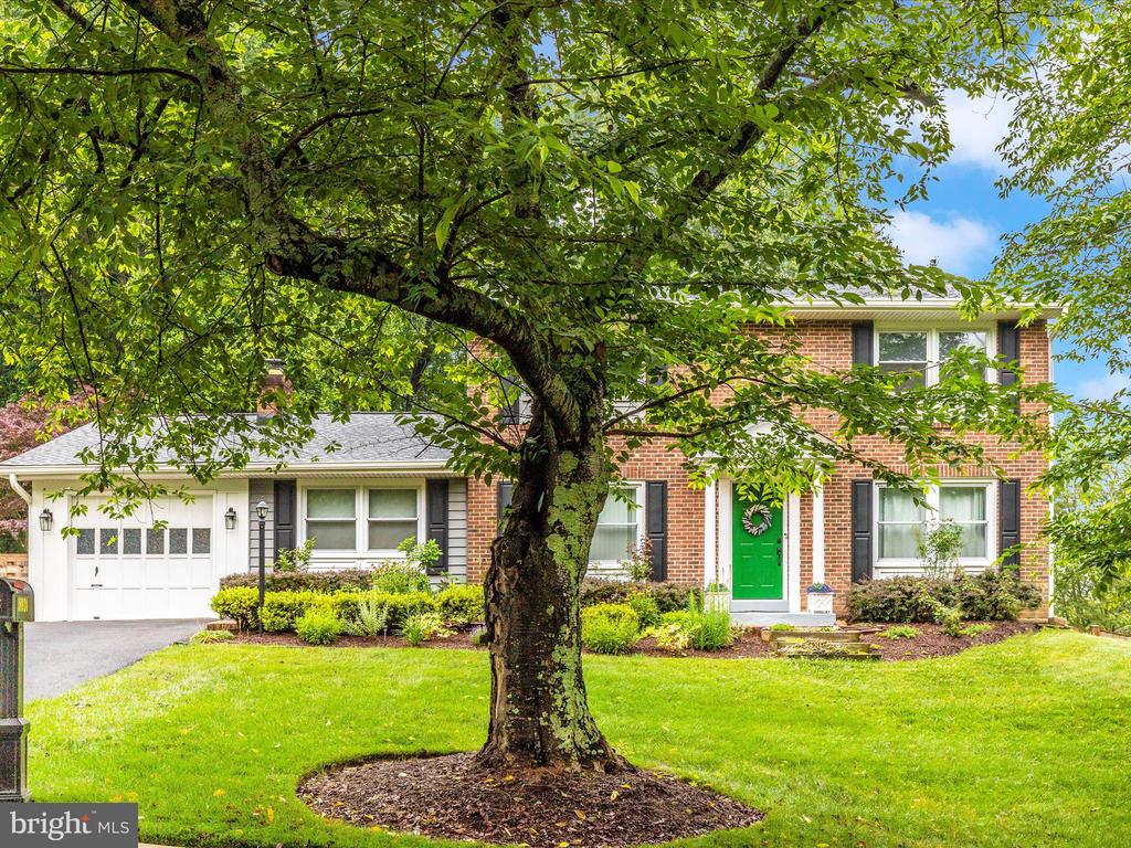 18924 Tributary Ln