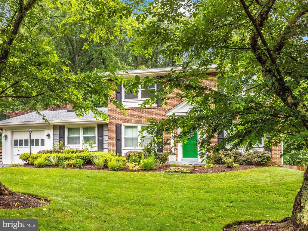 18924 Tributary Ln