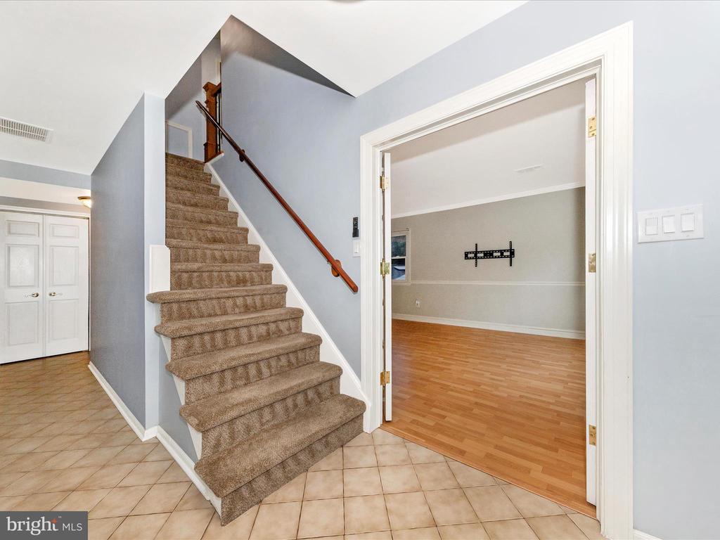 18924 Tributary Ln