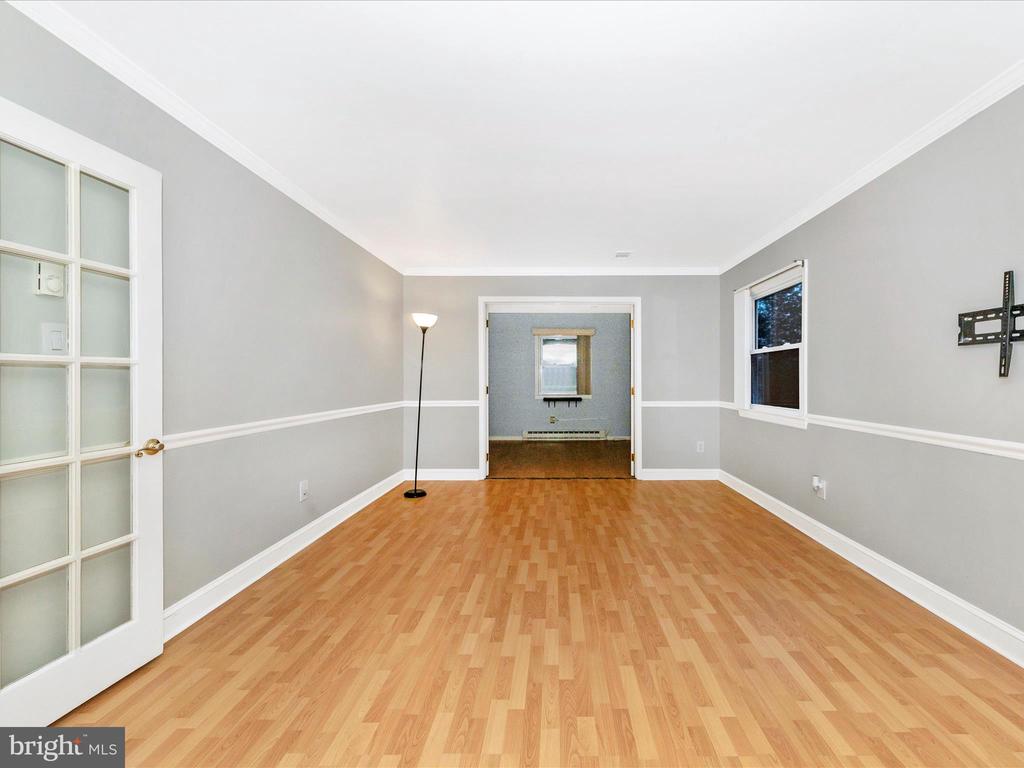 18924 Tributary Ln