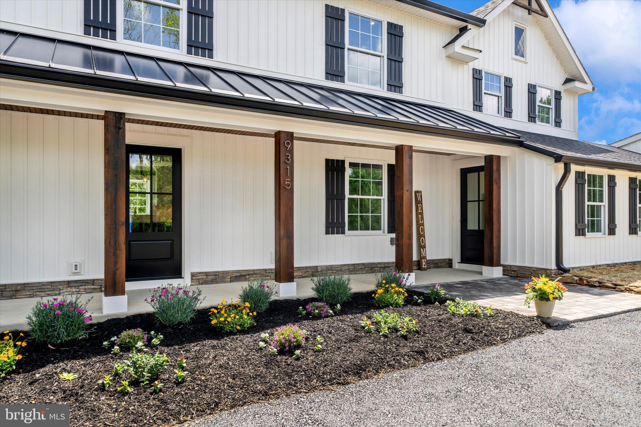 9315 HEATHER FIELD COURT
