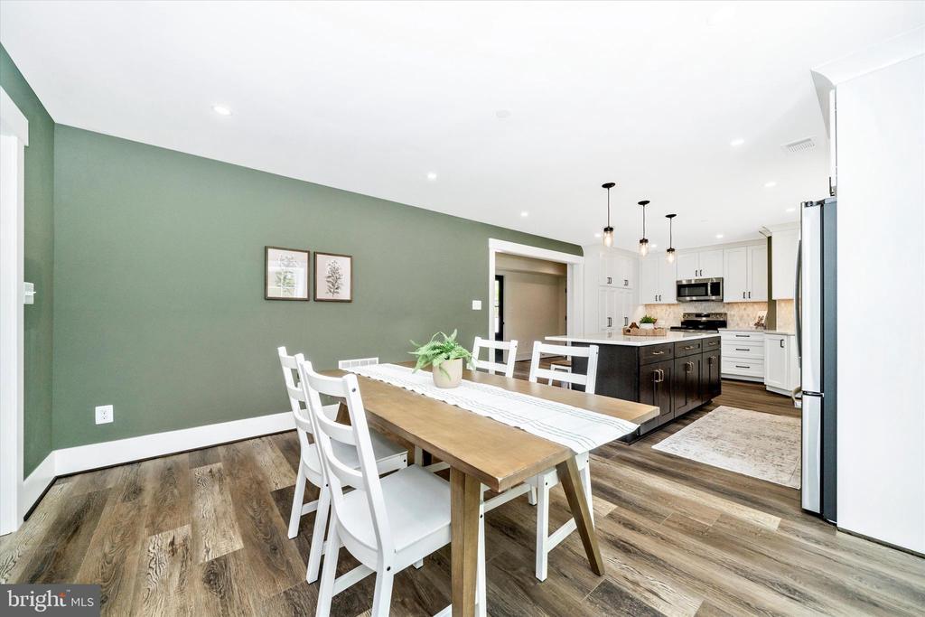 9315 HEATHER FIELD COURT