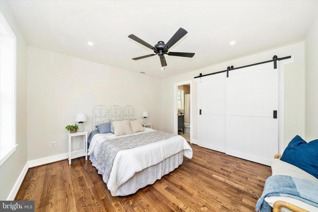 9315 HEATHER FIELD COURT