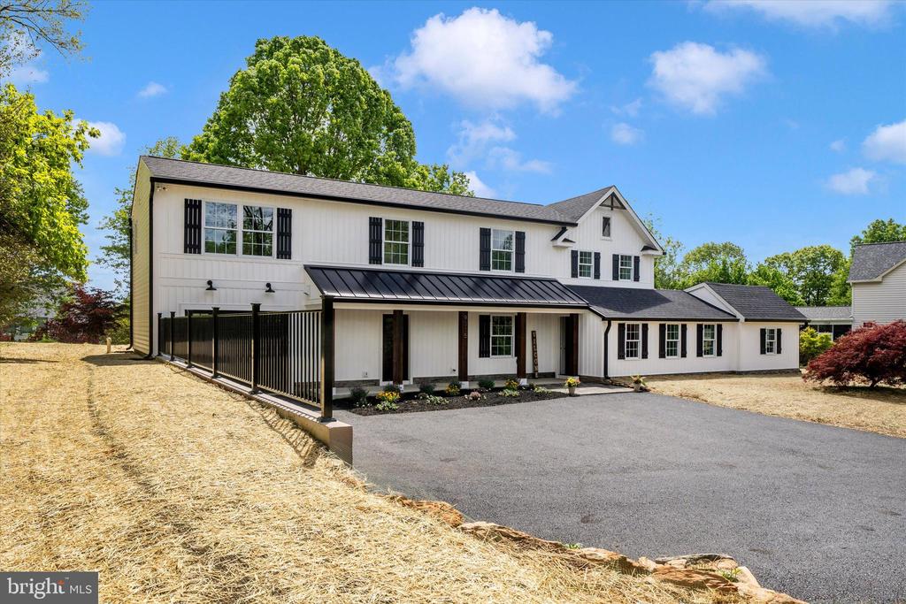 9315 HEATHER FIELD COURT
