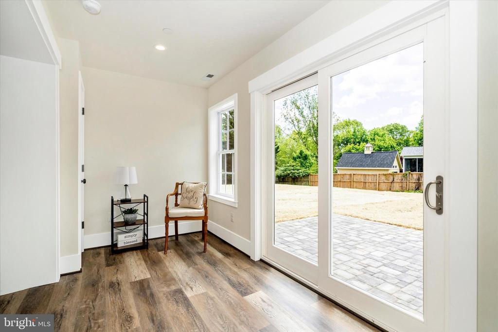 9315 HEATHER FIELD COURT