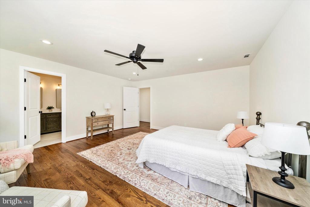 9315 HEATHER FIELD COURT