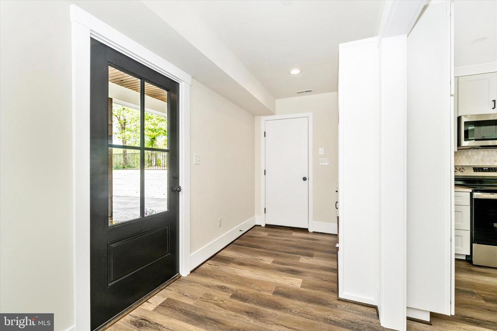 9315 HEATHER FIELD COURT