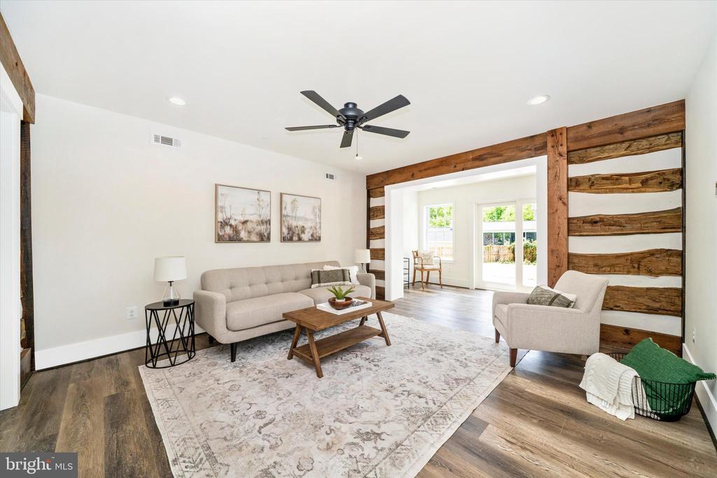 9315 HEATHER FIELD COURT
