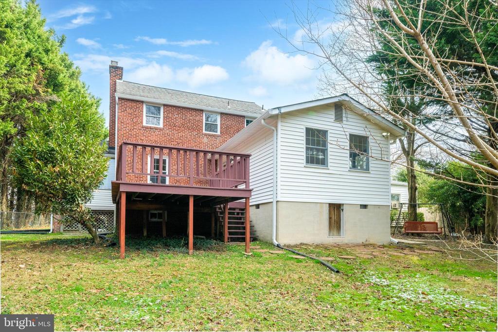 4615 GREENWOOD ROAD
