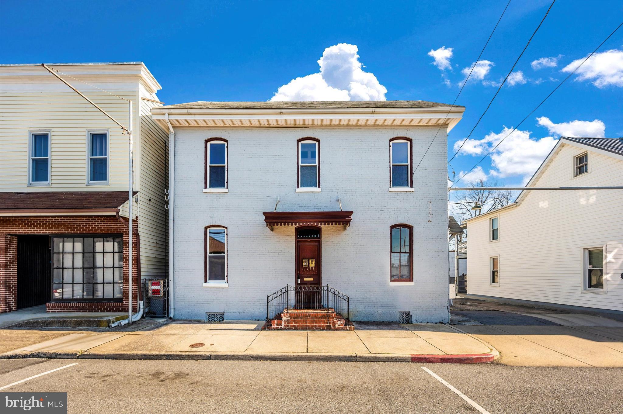 224 Frederick STREET