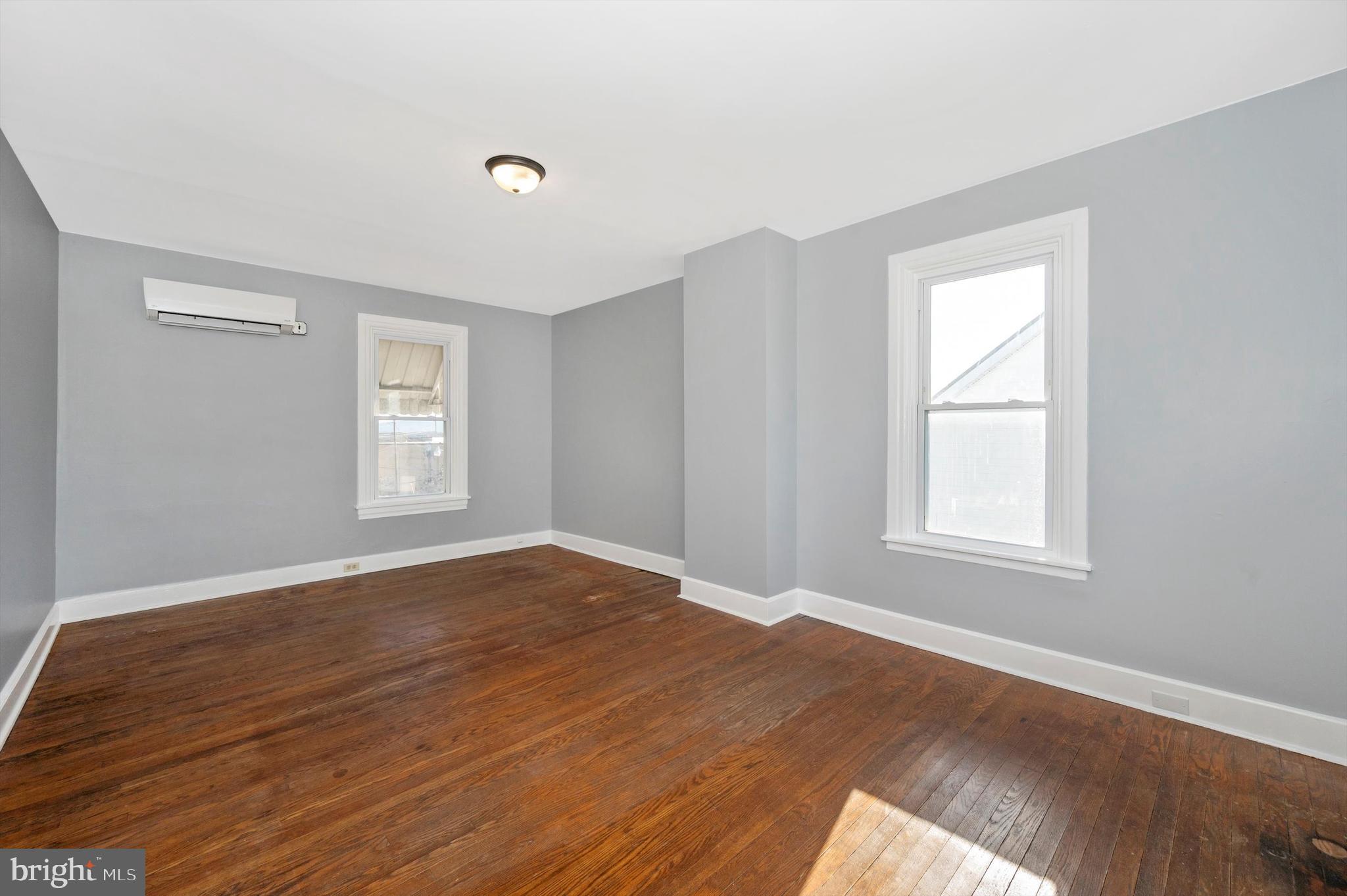 224 Frederick STREET