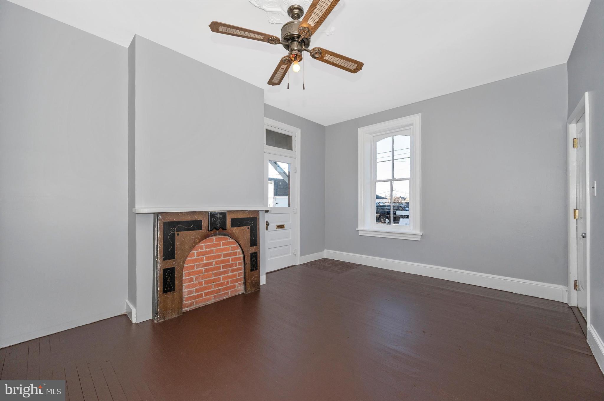 224 Frederick STREET