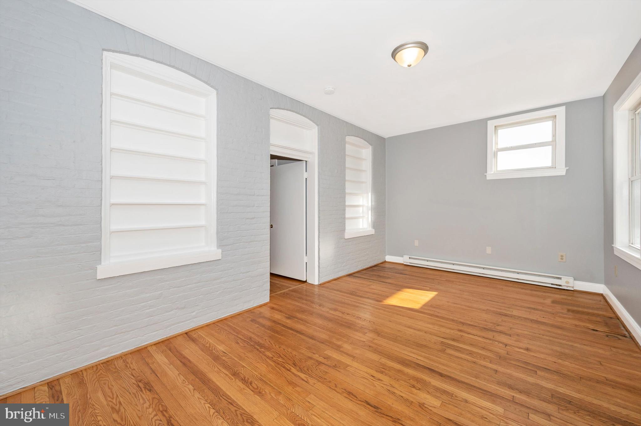 224 Frederick STREET