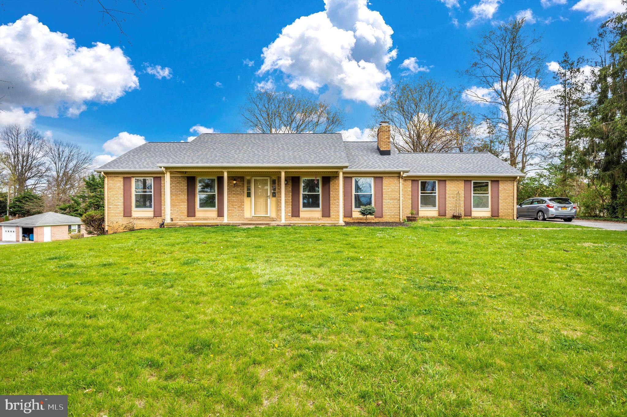 10113 Downsville Pike