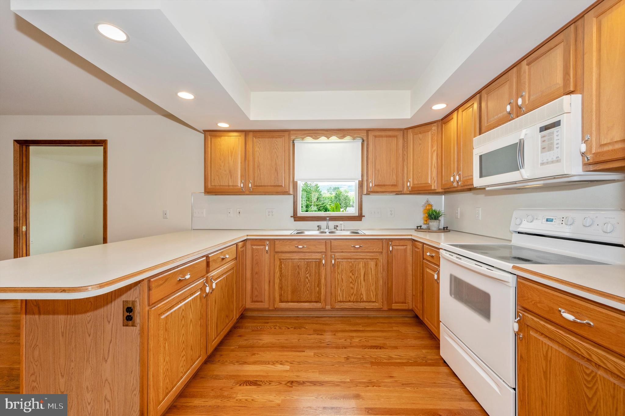 41 Amanda Dr